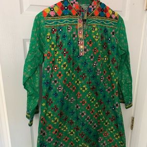 Pakistani kurta